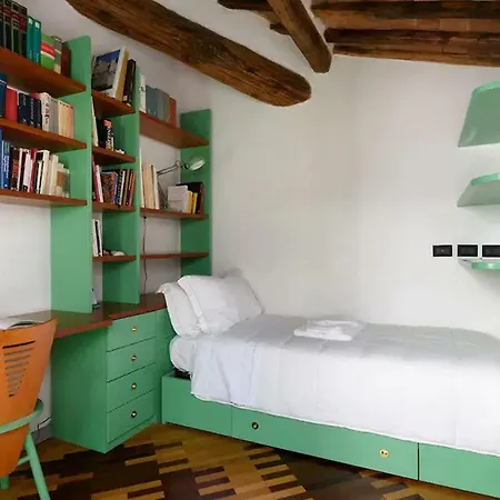 Apartment Penthouse In Near Piazza Del Campo Siena