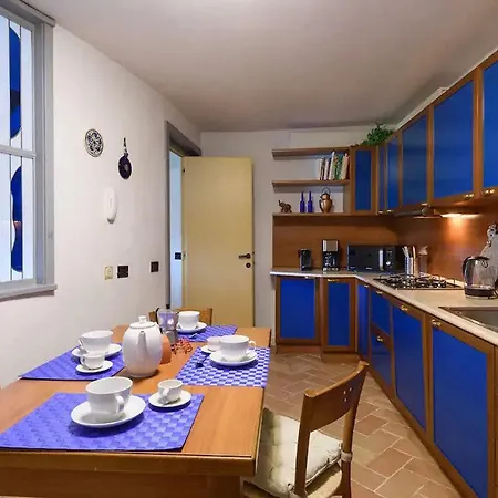 Penthouse In Near Piazza Del Campo Lejlighed