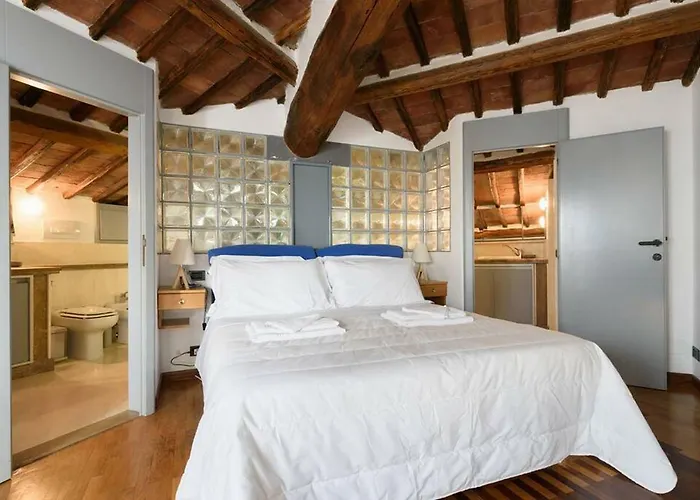 Apartment Penthouse In Near Piazza Del Campo *