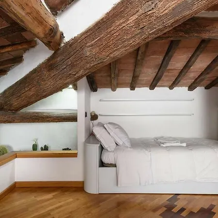 Penthouse In Near Piazza Del Campo *